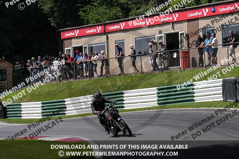 Vintage motorcycle club;eventdigitalimages;mallory park;mallory park trackday photographs;no limits trackdays;peter wileman photography;trackday digital images;trackday photos;vmcc festival 1000 bikes photographs